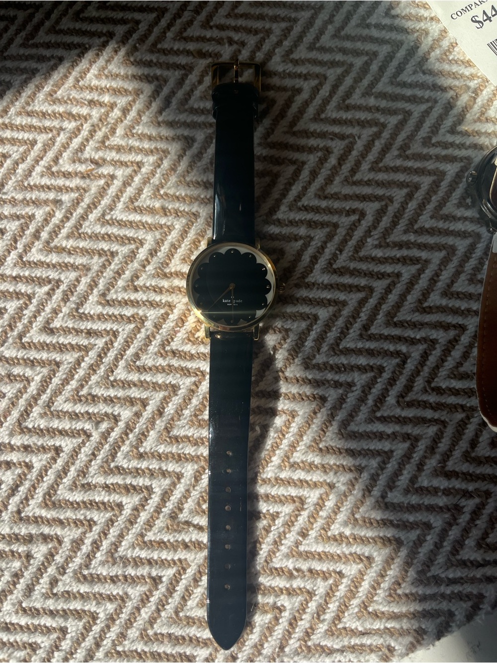 Kate Spade Black Dial Scallop-Edge Gold Case Watch